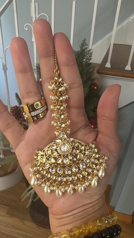 Gold Plated Kundan Pearl Maang Tikka Kundan Maangtikka with Pearls  Bridal Jewelry Wedding Jewelry/Head Accessories /Sabyasachi Jewelry