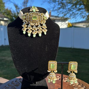 Mint Green Kundan Choker/ Indian Wedding Jewelry/ AD and CZ Diamond Necklace/ Kundan Pearl Jewelry/ Kundan Necklace/ Indian Choker Necklace