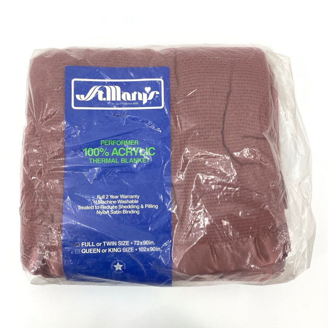 St Marys Performer Acrylic Thermal Blanket Pink Satin Trim Twin Full 72