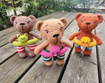 Swim-time Sammy (amigurumi crochet bear pattern)