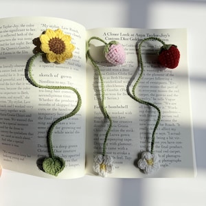 Crochet Strawberry & Sunflower Bookmark: Gift for Book Lover