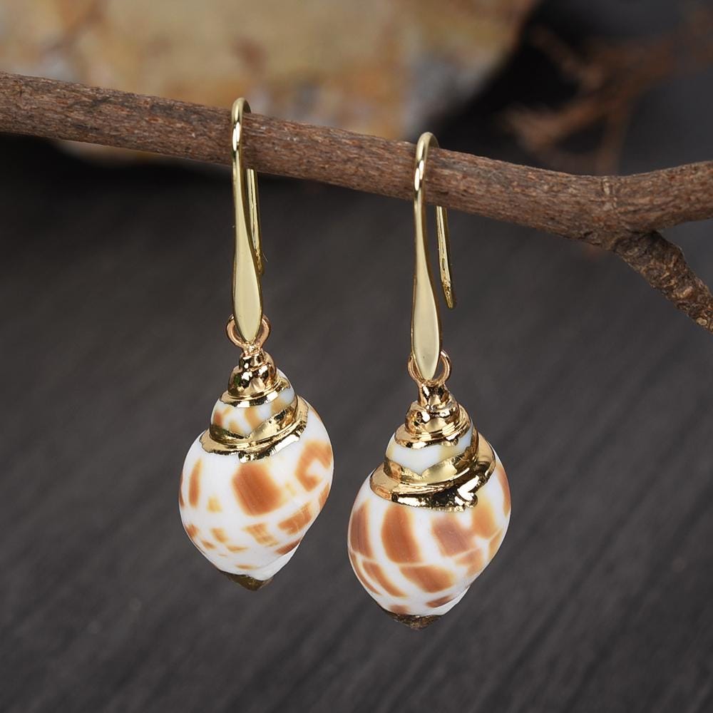 Creative Natural Seashell Dangle Earrings, 18k Gold Shell Earring for Women, Pearl Shell Jewelry, Women Earrings, Gift Jewelry, Gift for Her