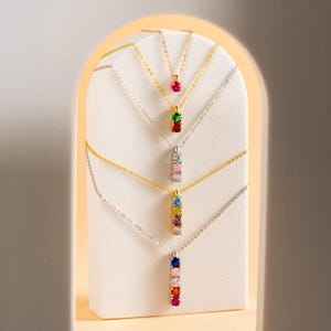 Personalized Family Birthstone Necklace, Customizable Handmade Jewelry, Dainty Vertical Pendant, Multi-stone Pendant, Gift for Mom Grandma
