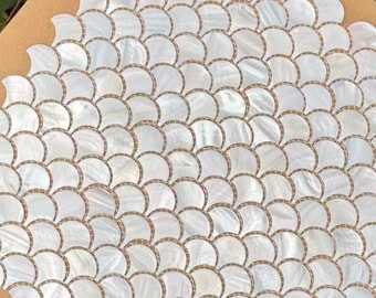 Piastrelle a mosaico in madreperla a forma di squame di pesce fatte a mano, bianco avorio, 100% naturali, di lusso, iridescenti, per cucina, bagno e progetti artistici fai da te.