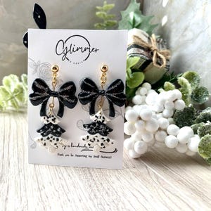 christmas tree earring, bow earrings, holiday earrings, christmas earrings, winter earrings, Polymer clay earrings, handmade earring,
