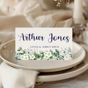 Tarjetas de lugar de boda florales elegantes y personalizadas / Tarjetas con nombres de mesa en carpa / Tarjetas de ubicación personalizadas / Entrega de 1 a 3 días Impresas