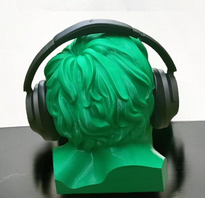 Hulk Headphone Stand, Marvel Avengers Headset Holder, Gamer Gift, Gaming Setup Accessory, Desk Organizer, 3D Printed image 3
