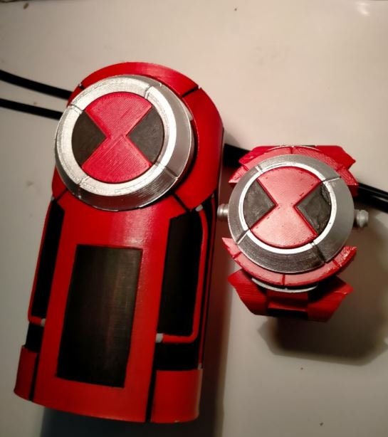 Ben10 アルベド オムニトリックス セット - レッド Ben 10 アルベド