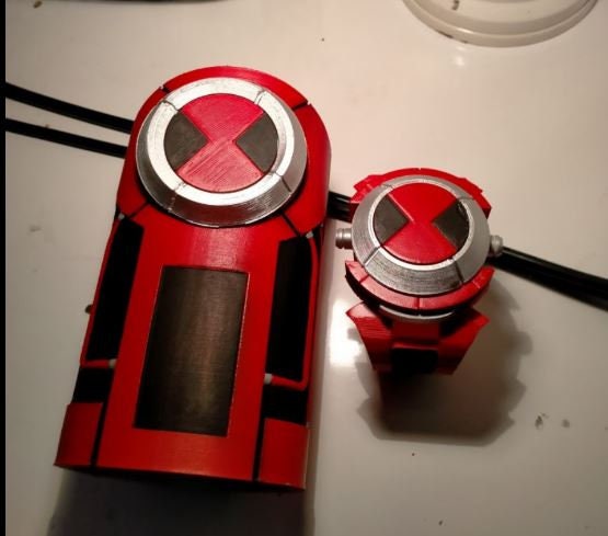 Ben10 アルベド オムニトリックス セット - レッド Ben 10 アルベド