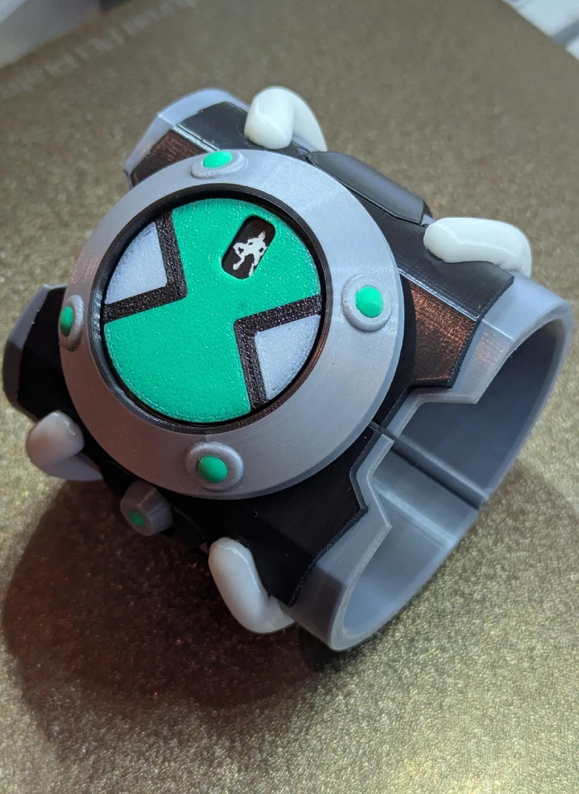 Ben 10 classic omnitrix - Etsy 日本