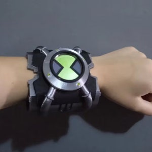 ベン10 オムニトリックス STL モデル STL ファイル 3D 印刷可能 ベン10 オムニトリックス STL モデル STL ファイル 3D 印刷可能
