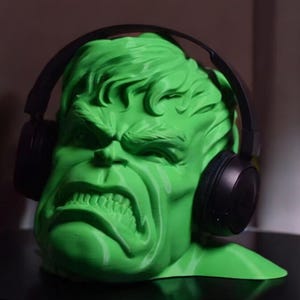 Hulk Headphone Stand – Strong and Stylish Headphone Holder