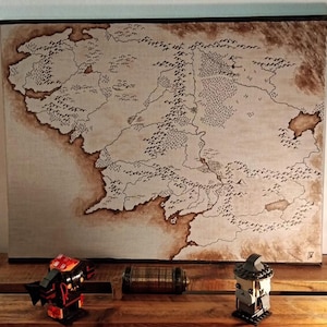 Carte du Seigneur des Anneaux sur toile de lin