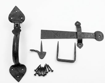 Hand Forged Gothic Thumb Latch Set Black Beeswax Finish Gothic Door Latch Forged in Wrought Iron with Fixing Screws