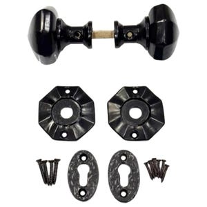 Pomos de puerta negros redondos ovalados octogonales de hierro fundido estilo Tudor antiguo con borde o embutido. imagen 14