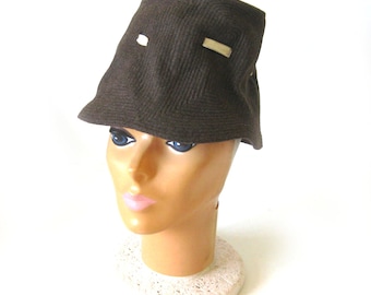 Vintage Brown Wool Hat, Women&#39;s Brown Fashion Hat, Solange de Fabry PARIS, 1950s Hat Quilted Wool with Ribbon and Bow,  Audrey Style Hat