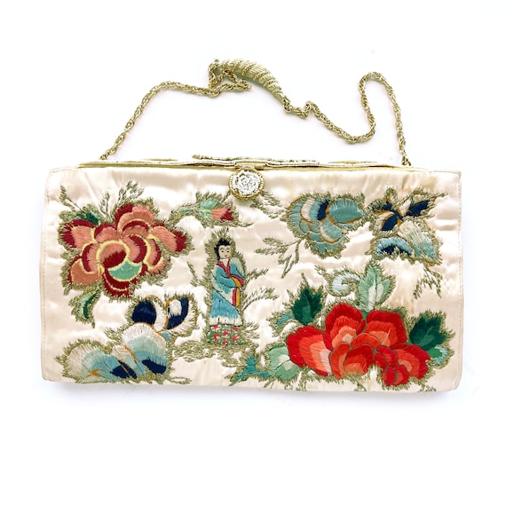 Vintage, Chinese Embroidered Silk Handbag with Be… - image 1