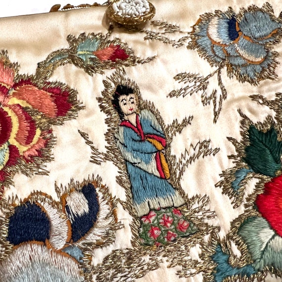 Vintage, Chinese Embroidered Silk Handbag with Be… - image 8