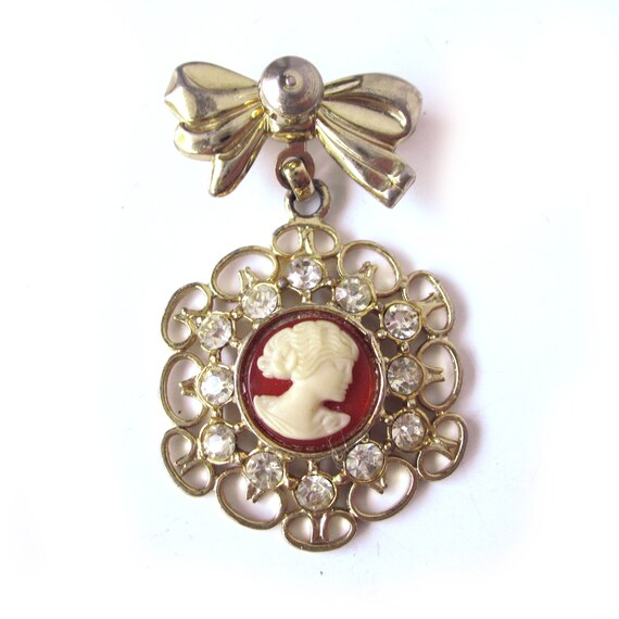 1960s Cameo Dangle Brooch, Victorian Revival Pin … - image 3