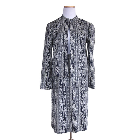 Kensington London Knit Vintage Suit, 1960s Skirt … - image 3