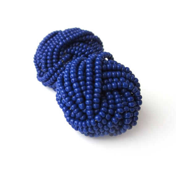 Vintage 60s Navy BLUE Beaded Twist KNOT Earrings,… - image 1