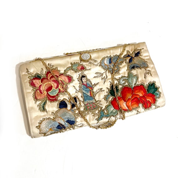 Vintage, Chinese Embroidered Silk Handbag with Be… - image 5