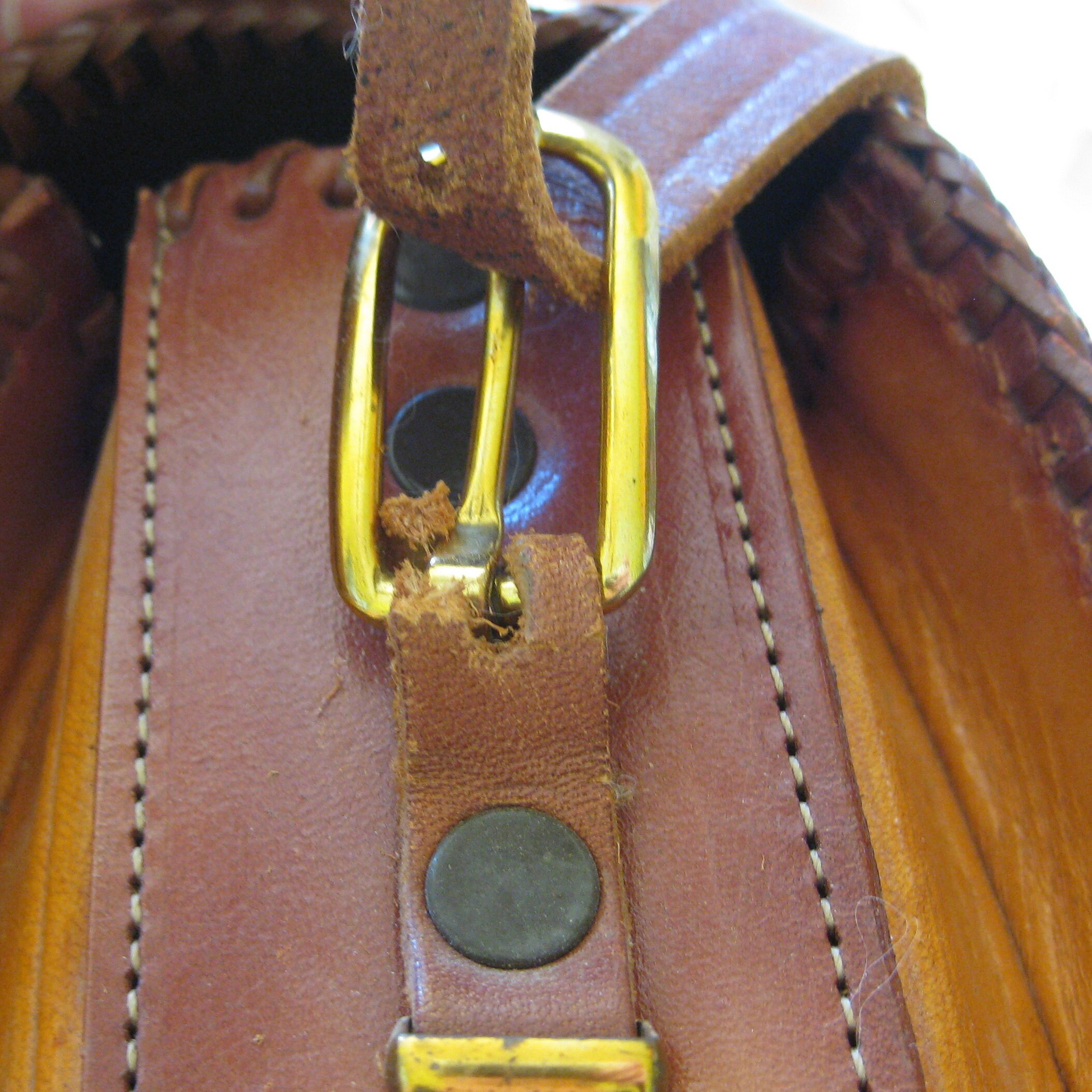 Vintage Tooled Leather Bag, Hand-tooled Western Style Floral Design, Boho Vintage Purse, Rockabilly Handbag, Western Wear, Large Purse - Etsy UK Vintage Tooled Leather Bag, Hand-tooled Western Style Floral Design, Boho Vintage Purse, Rockabilly Handbag, Western Wear, Large Purse - Etsy UK