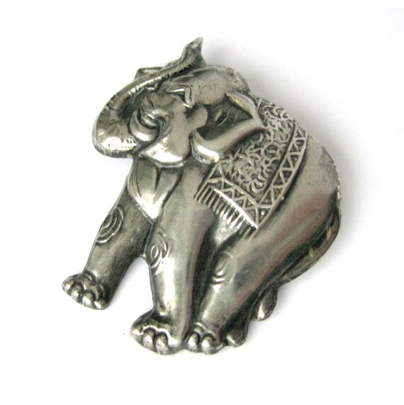Vintage Pressed Silver ELEPHANT Brooch, Boho Styl… - image 3