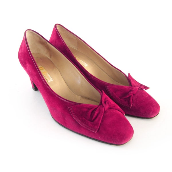 Vintage 1980s GUCCI Suede Pumps, Bow Front Heels, Low Heel, Raspberry Pink Suede Italian Leather Designer Shoes, 40.5 Euro, 12.5 US