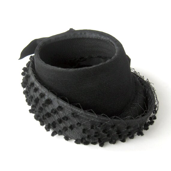 black hat with netting