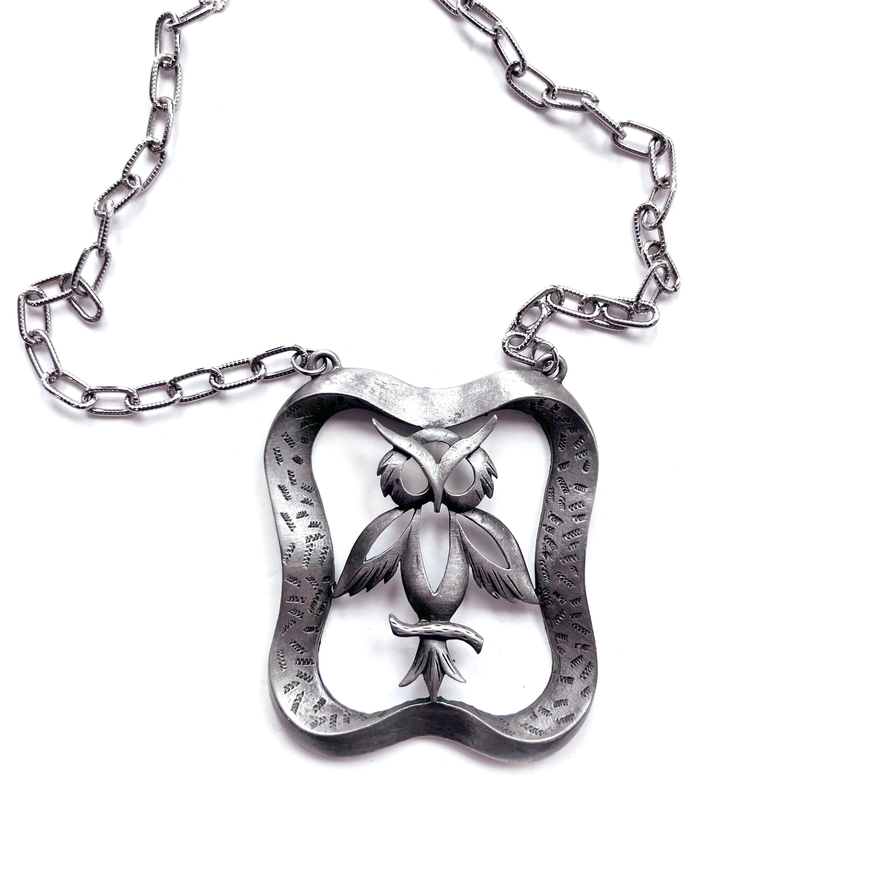 Vintage Owl Pedant, Perched Owl in Wavy Frame, Silver Tone Metal with Pewter Look, Owl Jewelry, 1970