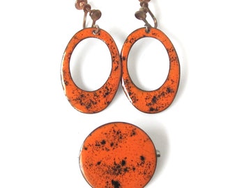 Vintage Copper Enamel Brooch and Earrings, Orange Enamel Jewelry, Studio Art Jewelry, Mid Century Copper Enamel Pin and Screw Earrings