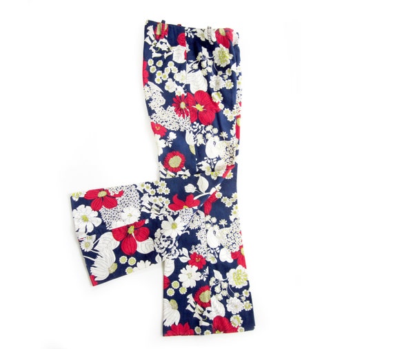 1970s Vintage Floral Flare Leg Pants, Red, White … - image 2