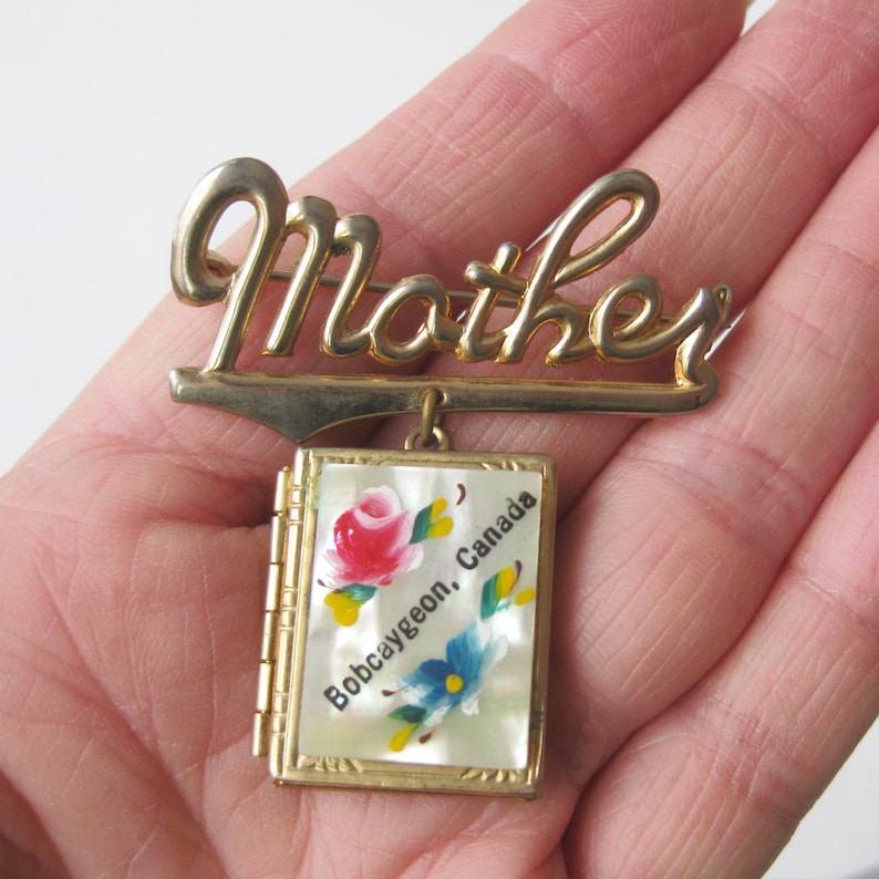 Mother Locket Brooch Mother Brag Book Canada Souvenir Shower Gift Costume Jewelry