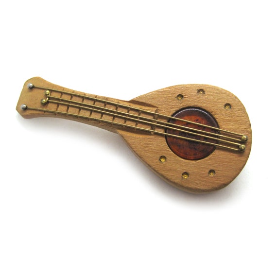 Vintage Wood Mandolin Brooch with Bakelite Inlay, 