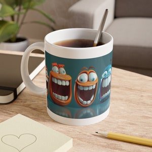Caneca de desenho animado, caneca de café de cerâmica de 11 oz, rostos sorridentes, rostos animados, xícara animada, presente de Natal