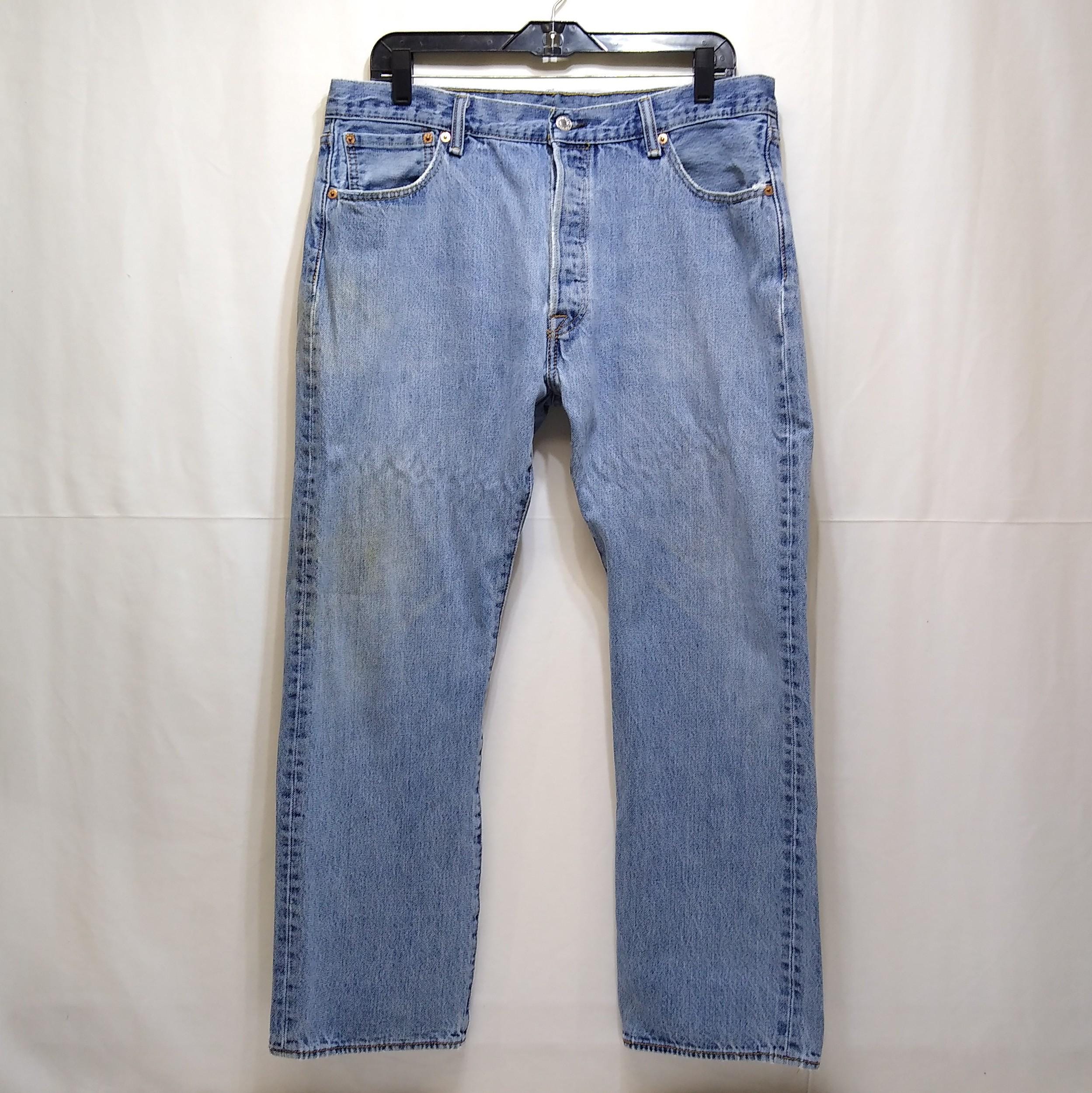 Classic Blue Levi Jeans Vintage Levi's 501 Blue Jeans W32 L34 – Rokit