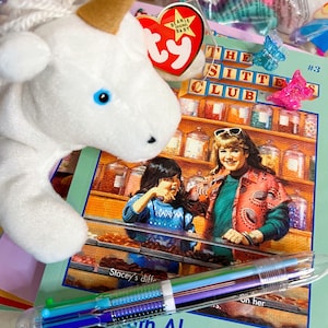 90&#39;s Nostalgia Mystery Box Retro Vintage Gift