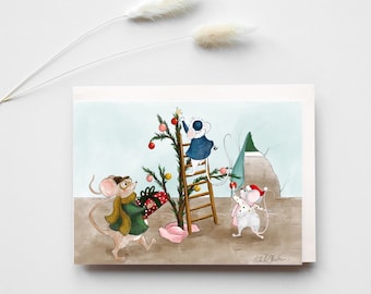 Juego de 8 tarjetas navideñas con ratones decorando el árbol