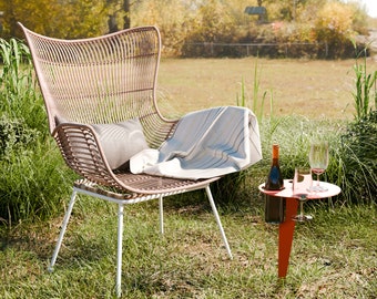 Mesa de vino portátil de aluminio para camping, playa, jardín y mucho más.