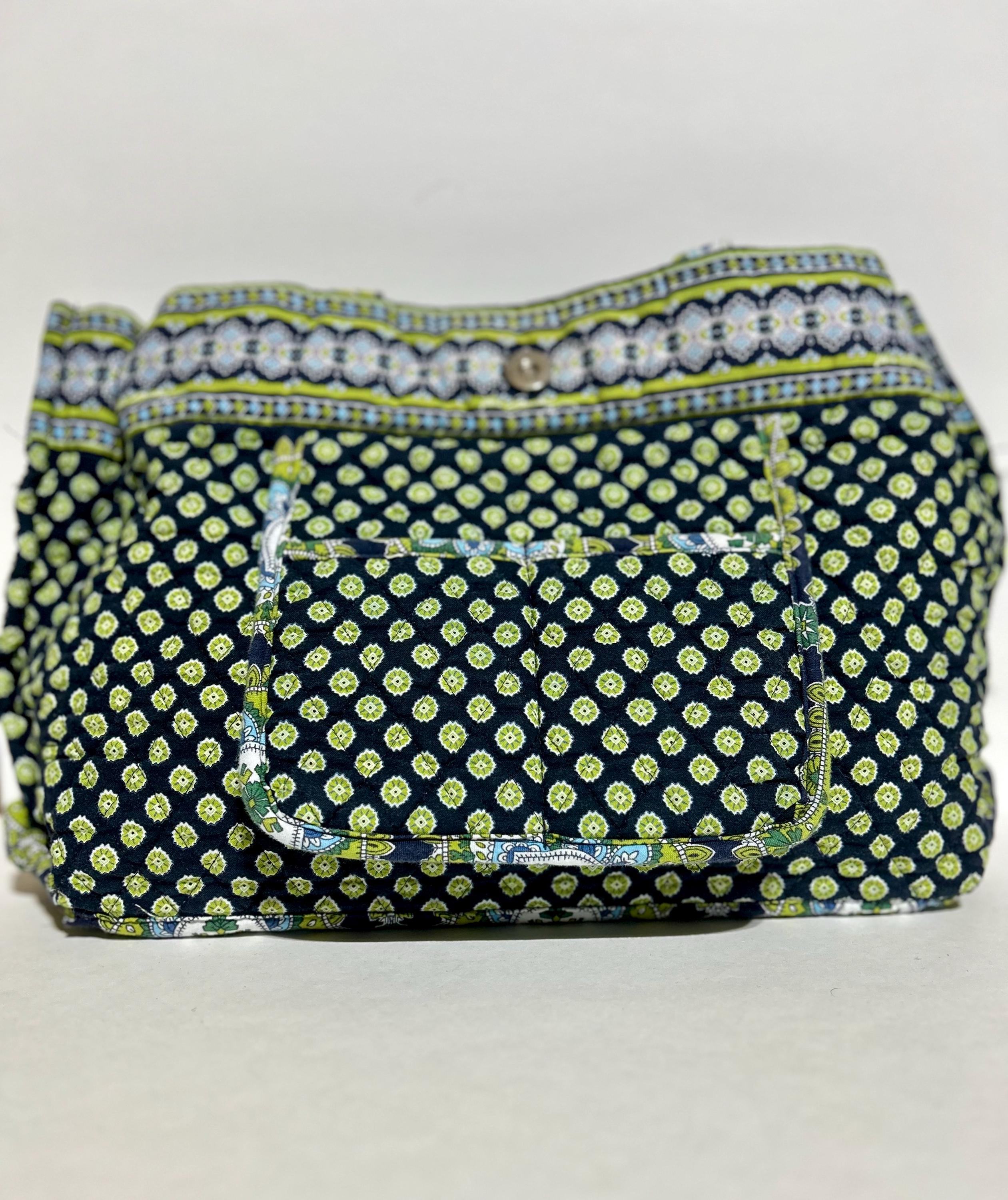 Vera Bradley Quilted Cambridge Retired Print Backpack Green Navy Bag Retired Daisy Daisy Vera Bradley Pattern | Mercari main image 2