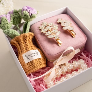 Alles Gute zum Geburtstag Geschenkbox für sie, personalisierte Geburtstagsbox mit Haarspange Geschenkset für Frauen, kundenspezifische Geburtstagsgeschenke für Mutter, BFF bester Freund