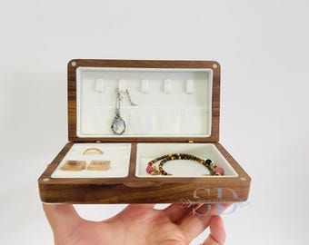 Personalized Wooden Jewelry Box, Travel Organizer for Women, Custom Engraved Jewelry Case, Bridesmaid Gift, Gift for Her, Jewelry Storage
