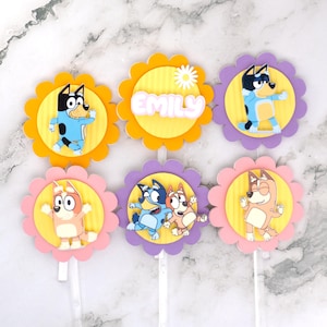 Blauer Hund Custom Cupcake Toppers - Personalisierter Name & Alter - Blauer Geburtstags-Party Dekor - 3D Blauer Hunde-Motiv - Set mit 12 Cupcake-Toppern