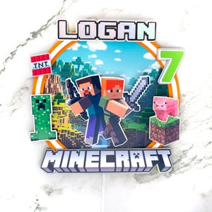 3D Pixel Mining Cake Topper - Gamer Birthday Decoration - Creeper Inspired Custom Name & Age Topper - Video Game Party Centerpiece