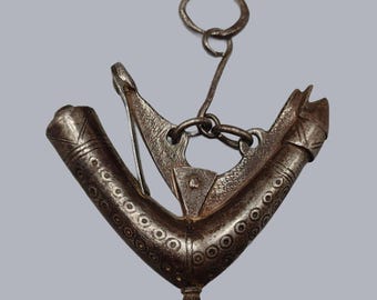 Antique Balkan Ottoman Powder Flask 19th Century Vintage Steel Bulls Eye Decoration Gunpowder Albanian Greek Collectable Hunting Military