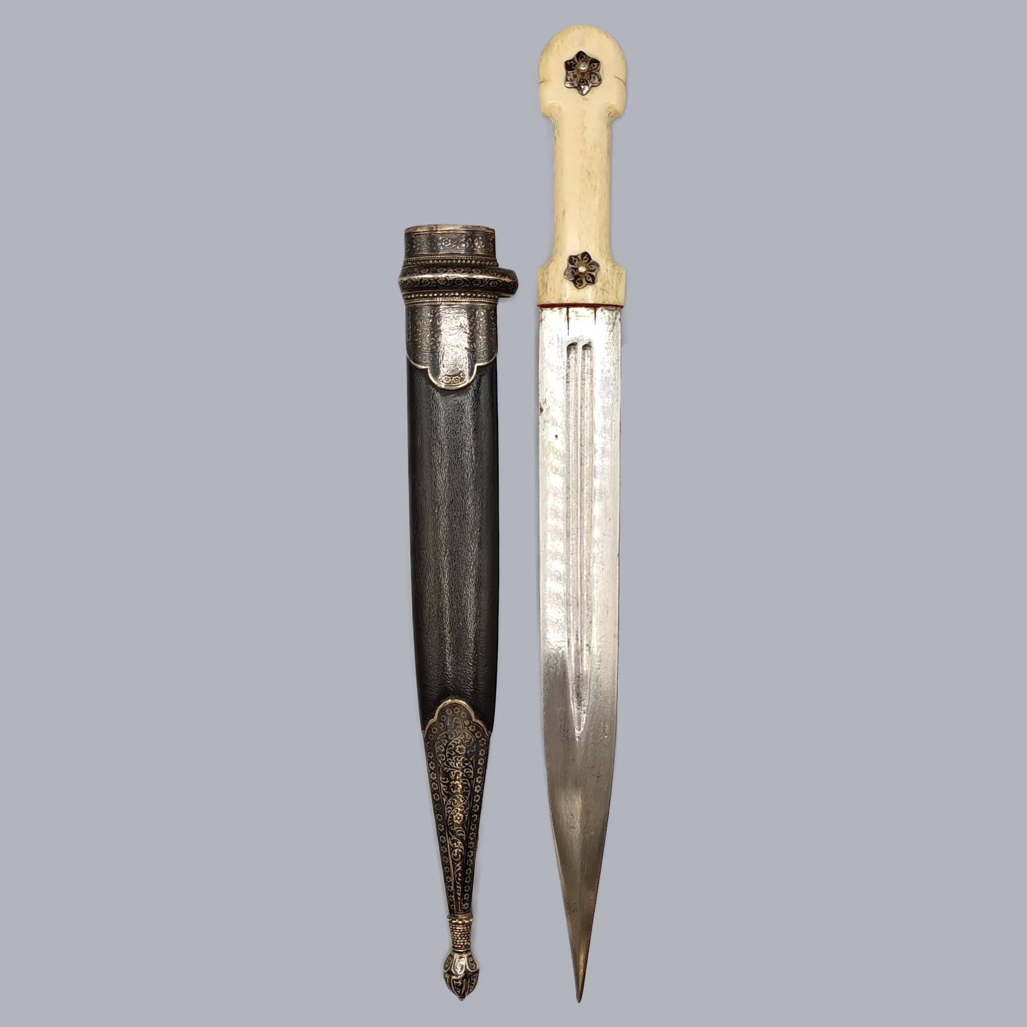 Antique Caucasian Kindjal Dagger Khanjali Georgia Armenia Dagestan Chechnia Caucasus Gold Silver Niello Decoration Walrus Bone Hilt Blade
