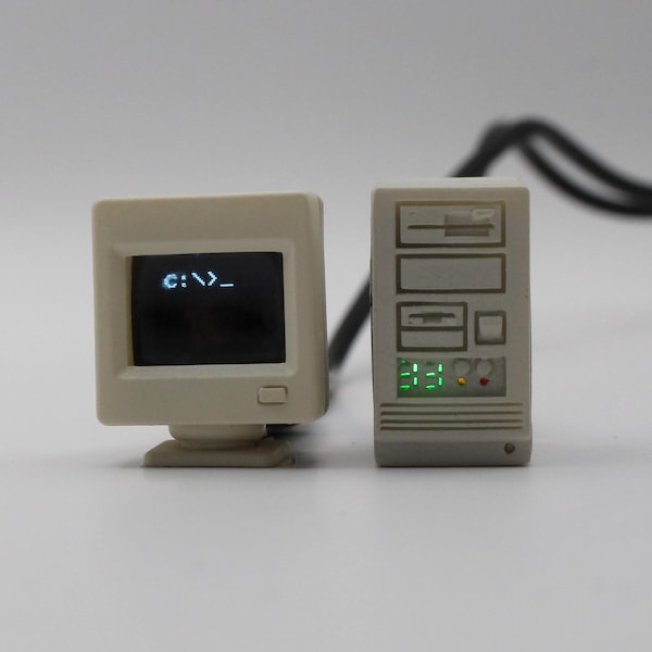 Retro Desktop Bundle: Miniatur Monitor & 386 Tower