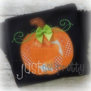 Patchy Patchwork Pumpkin Applique Design
