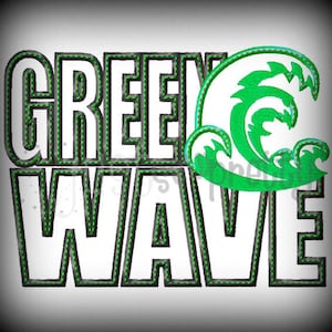 Op de afbeelding: Green Wave tekst met een groene golfgrafiek. De tekst is zwart omlijnd en de golf is blauw omlijnd.